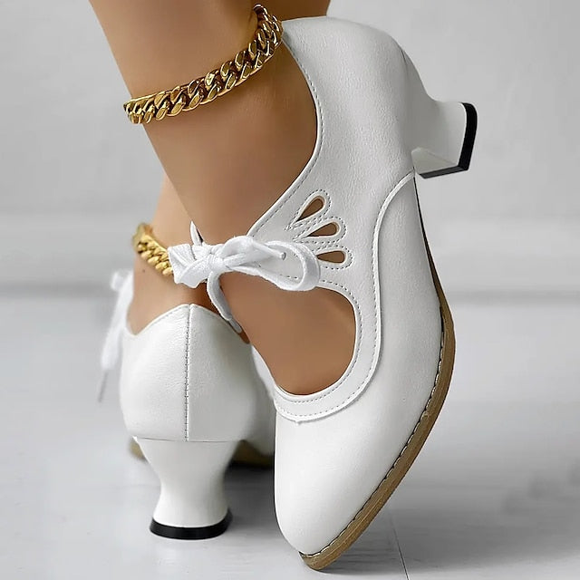 Veralyn - Vintage-Kitten-Heels mit Schnürung