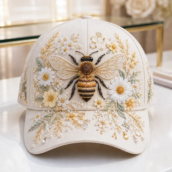 Arlena - Cap mit Blumen- und Pferdeakzenten