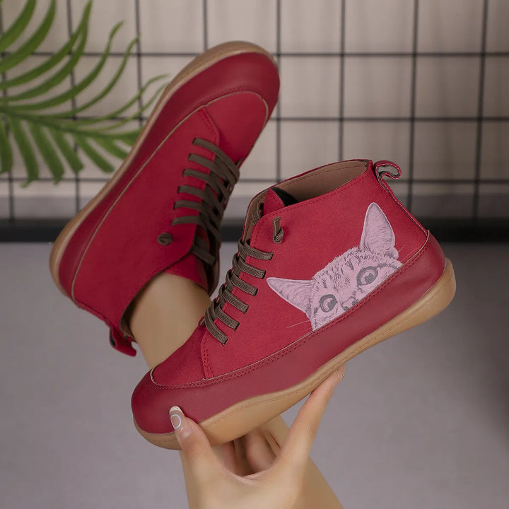 Zorelle - bequeme knöchelhohe Schuhe mit Katzenmotiv
