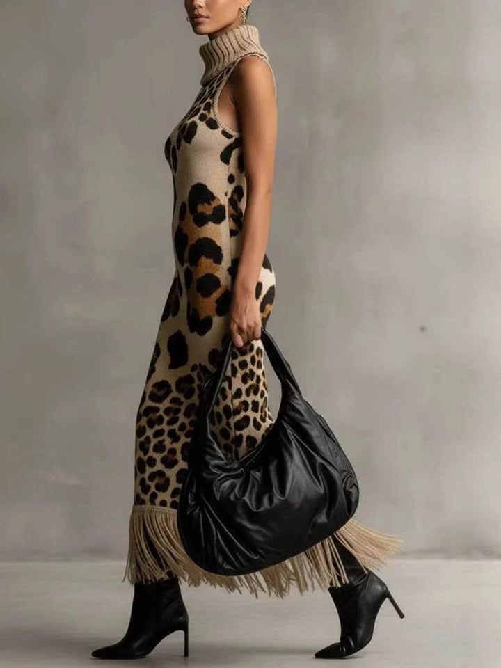 Oksana - Maxikleid mit Leopardenmuster und Fransen