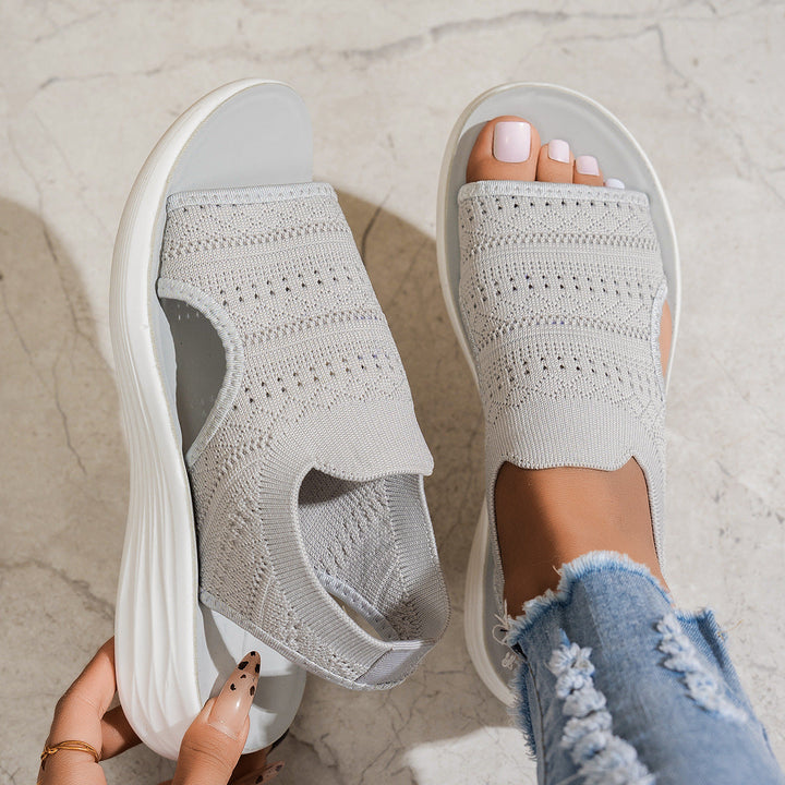 Aerin - Gepolsterte Plateausandalen
