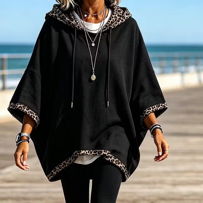 Aliz - Hoodie mit Fledermausärmeln und Leopardenbesatz