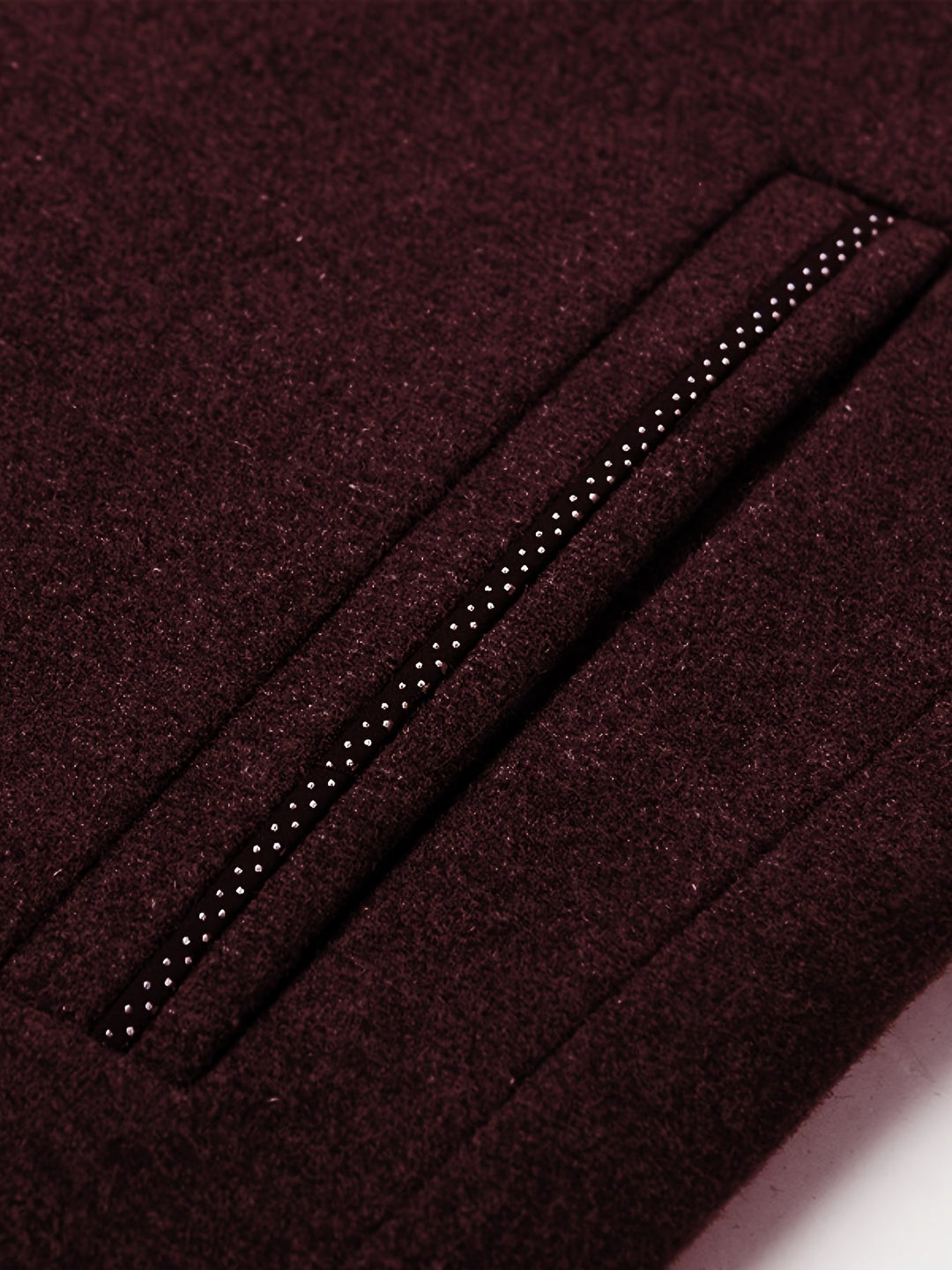 Bria - Taillierte Jacke mit hohem Kragen