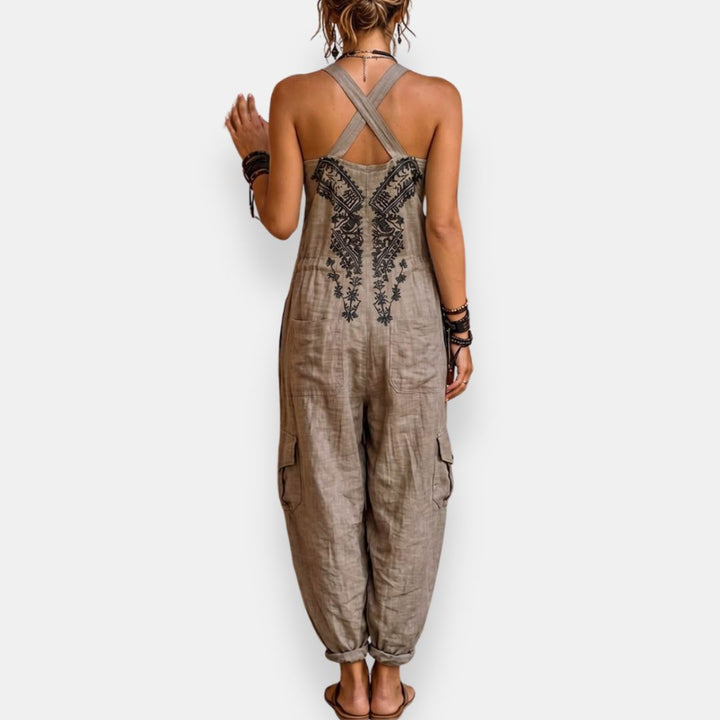 Solara - Luftiger bestickter Jumpsuit