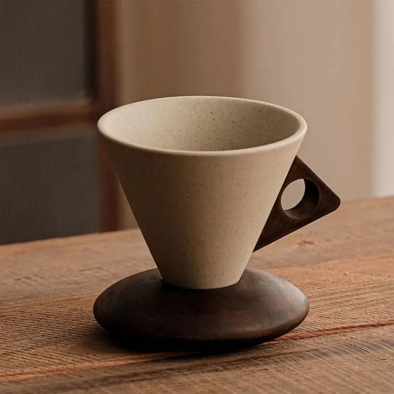 Mabel - Premium Kaffeetasse in Kegelform