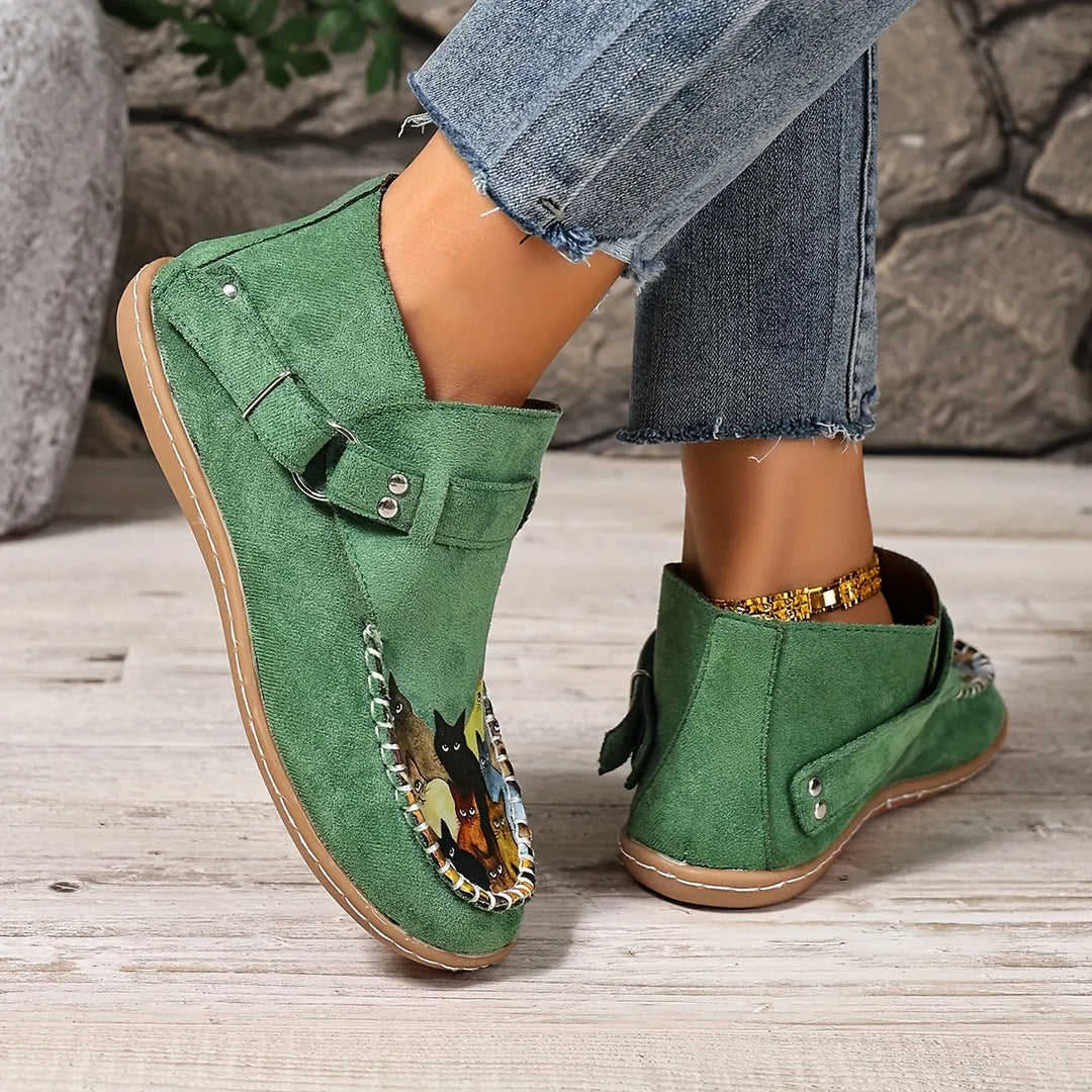 Cara - Bequemer Slipper mit Schnallen-Detail
