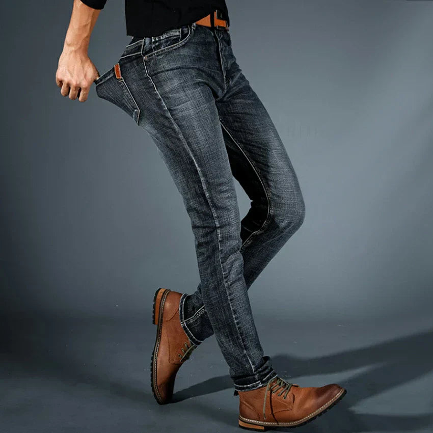 Elian - Schmal geschnittene Stretch-Jeans