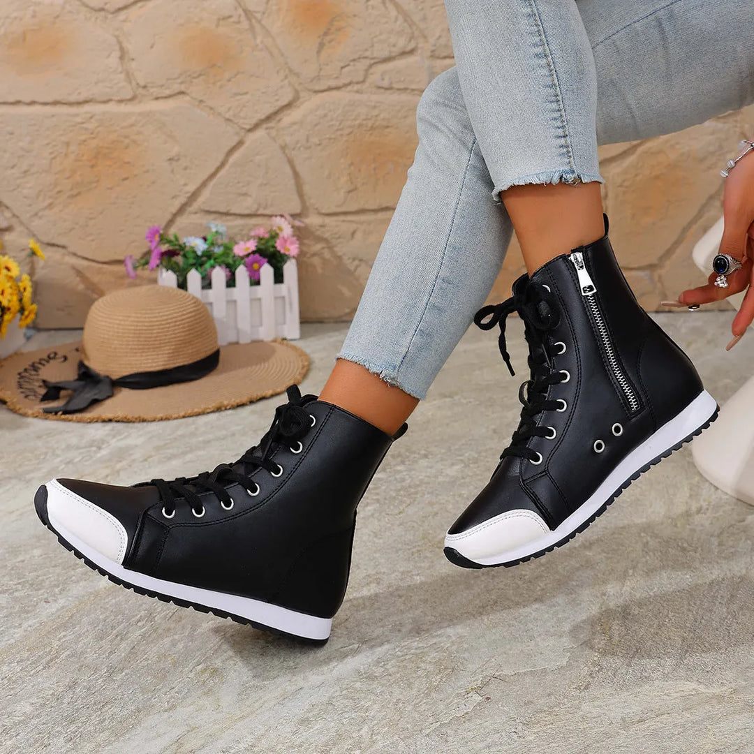Deloriane - Lässige Schnürstiefeletten