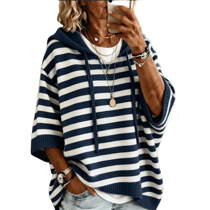 Leontine - Gestreifter Kapuzenpullover aus Strick