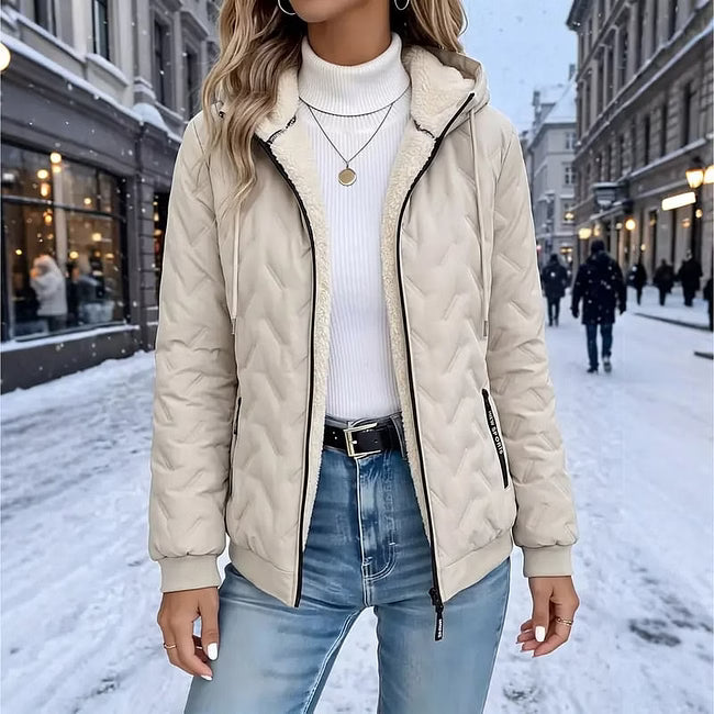 Beata - Kuschelweicher Zip-Hoodie