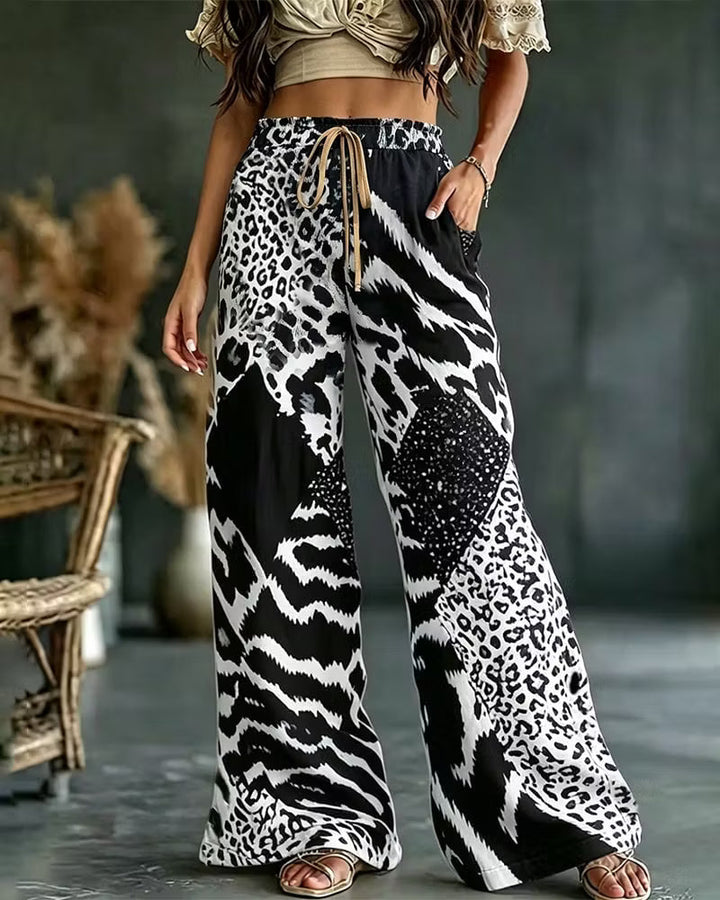 Elfrida - Weiche Palazzohose mit Leoparden-Patchwork