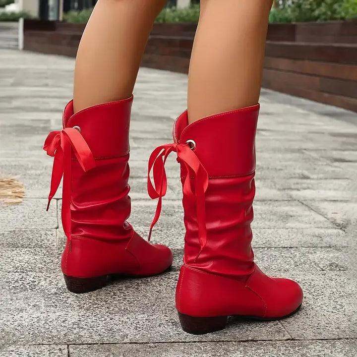 Hilda - Geraffte wadenhohe Schnürstiefel