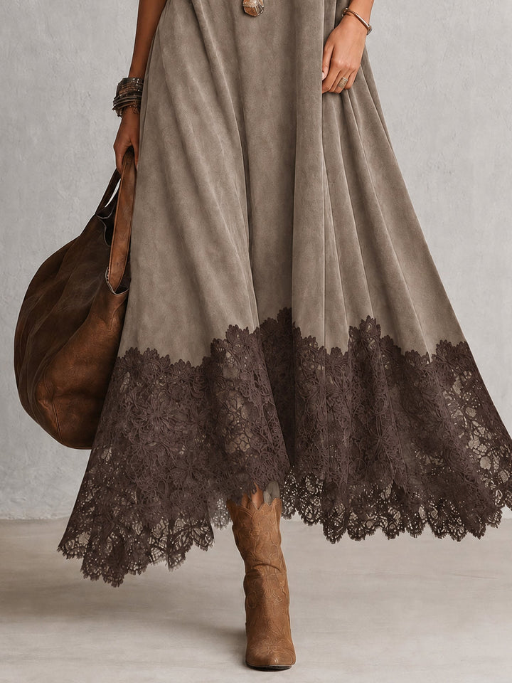 Maelis - Samtiges Maxikleid mit Spitzenbesatz