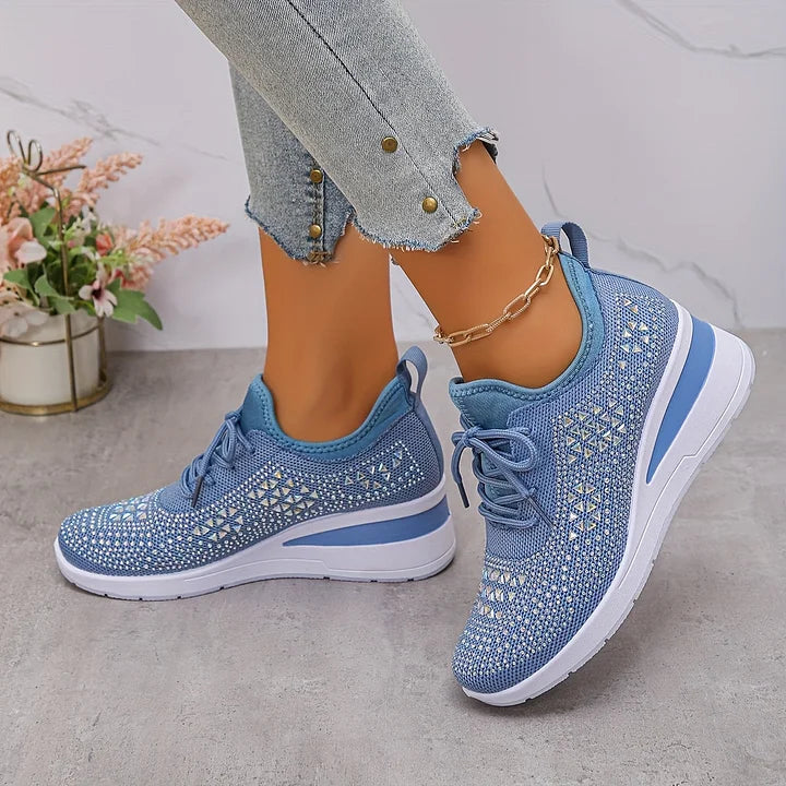 Lilia - Strassbesetzte Sneaker mit Keilabsatz