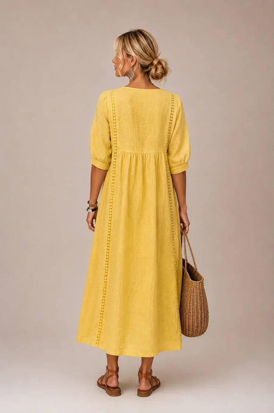 Arietta - Leinenkleid mit Spitzendetails