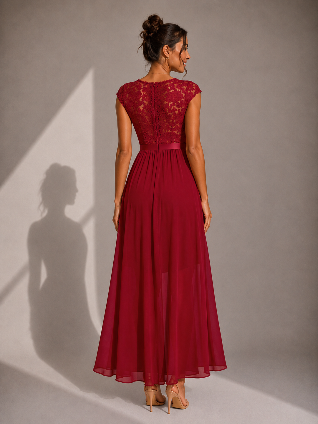 Winsome - Fließendes A-Linien-Maxikleid