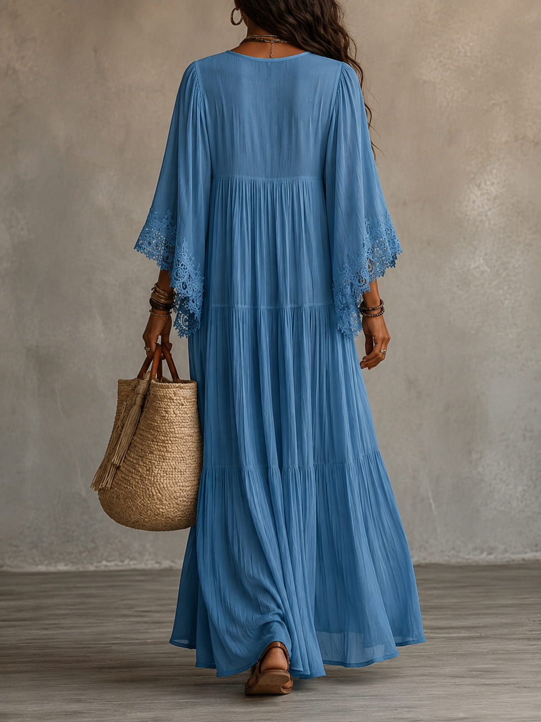 Aerinne - Luftiges plissiertes Maxikleid