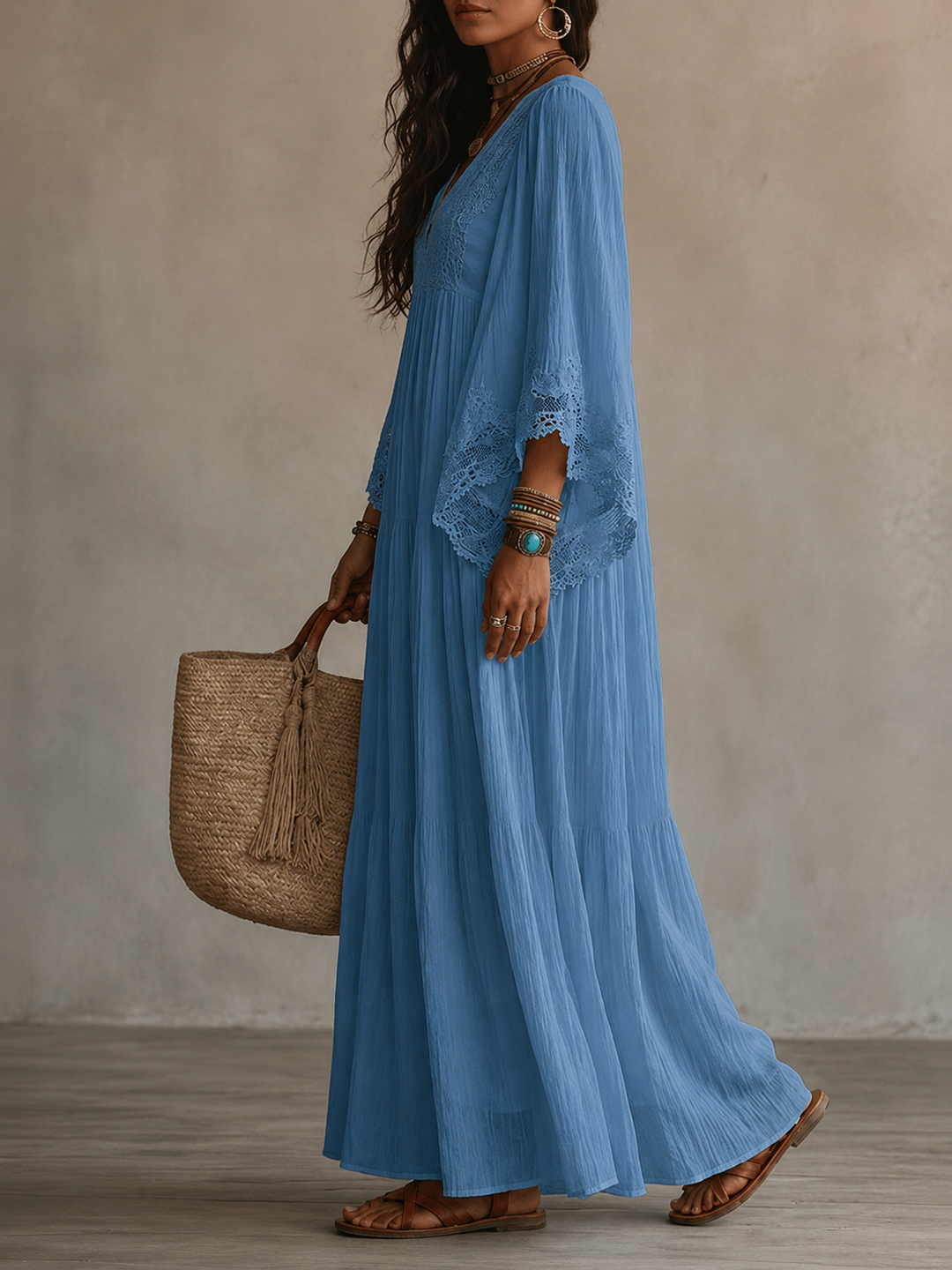 Aerinne - Luftiges plissiertes Maxikleid