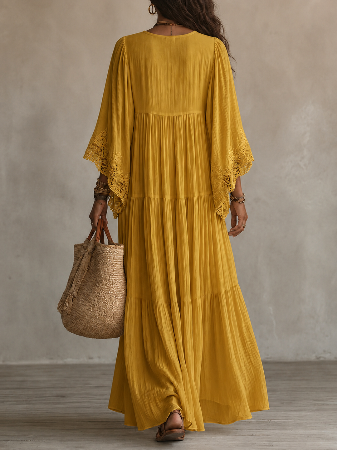 Aerinne - Luftiges plissiertes Maxikleid
