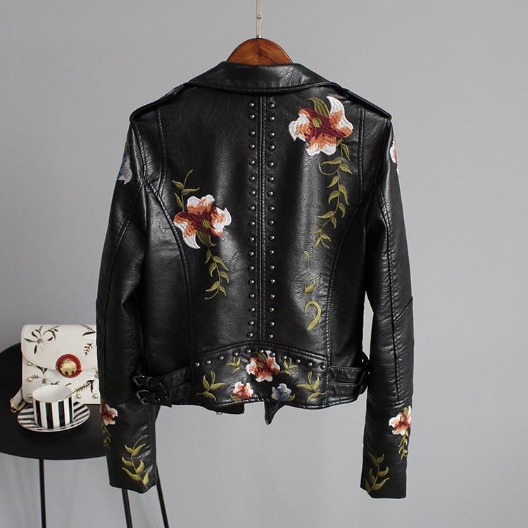 Euphemia - Taillierte bestickte Jacke
