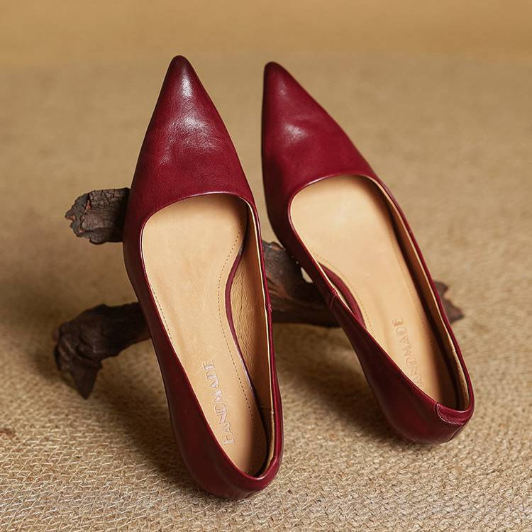 Serelina - Elegante Kitten-Heel-Pumps mit spitzer Zehenkappe