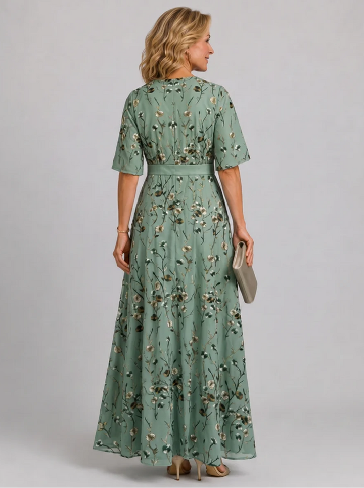 Adaline - Weiches florales Midikleid
