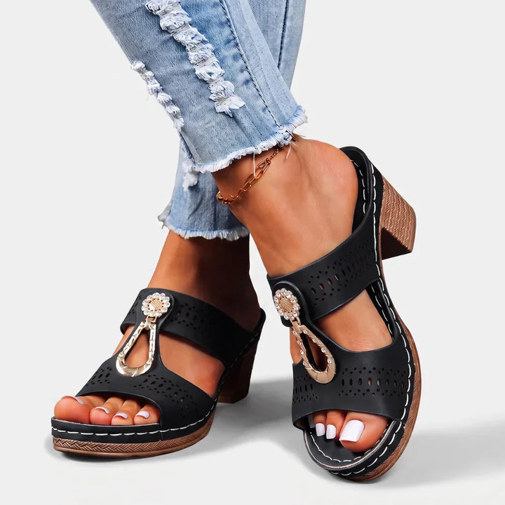 Deliora - Stützende Sandalen