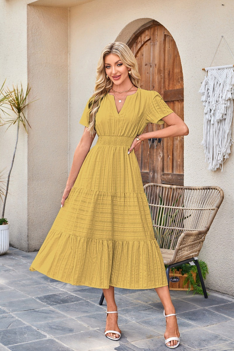 Astrelle - Strukturiertes, gestuftes Maxikleid