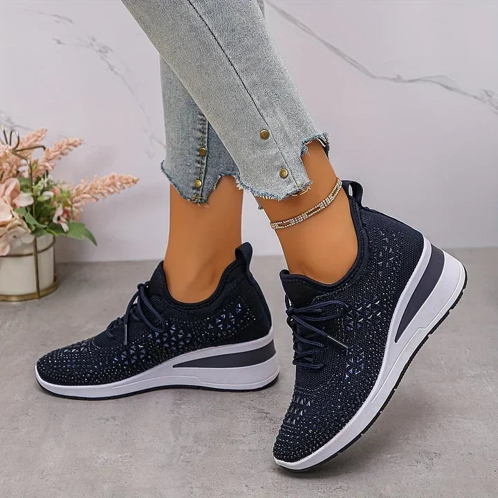 Lilia - Strassbesetzte Sneaker mit Keilabsatz