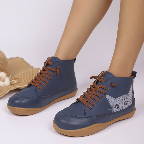 Zorelle - bequeme knöchelhohe Schuhe mit Katzenmotiv