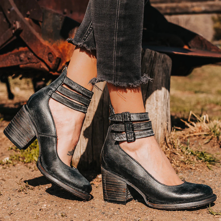 Philomena - Vintage-Leder-Sandaletten mit Knöchelriemen