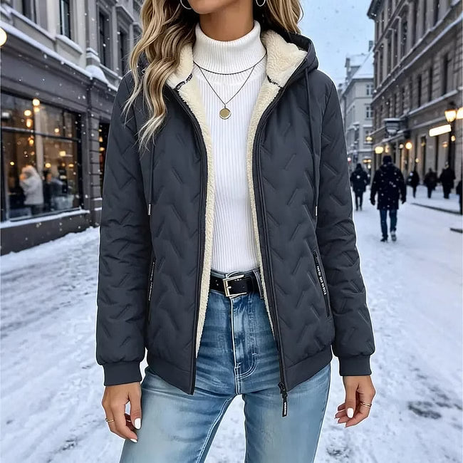 Beata - Kuschelweicher Zip-Hoodie