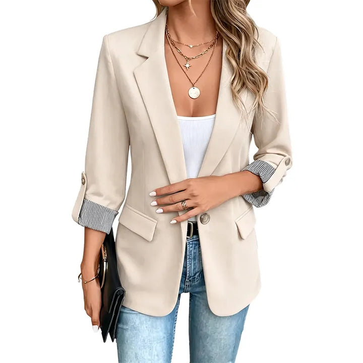 Neravelle - Taillierter Blazer mit gekrempelten Ärmeln
