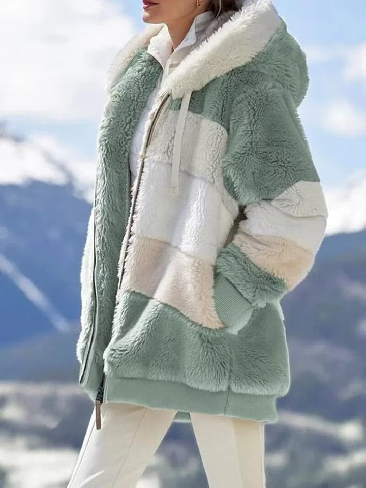 Ruelle - Oversized Kapuzen-Teddy-Mantel aus Plüsch