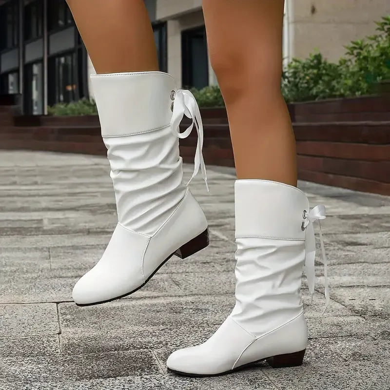Hilda - Geraffte wadenhohe Schnürstiefel