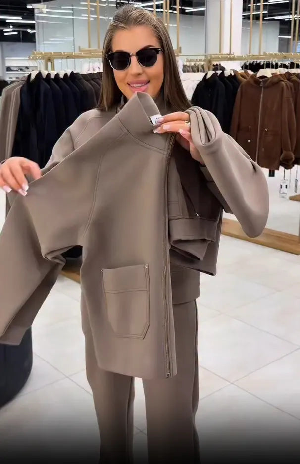 Floranique - Set aus kurz geschnittener Jacke mit Reißverschluss und weiter Hose mit weichem Griff