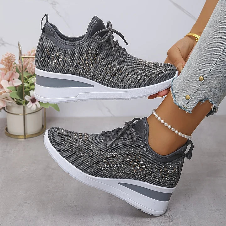 Lilia - Strassbesetzte Sneaker mit Keilabsatz