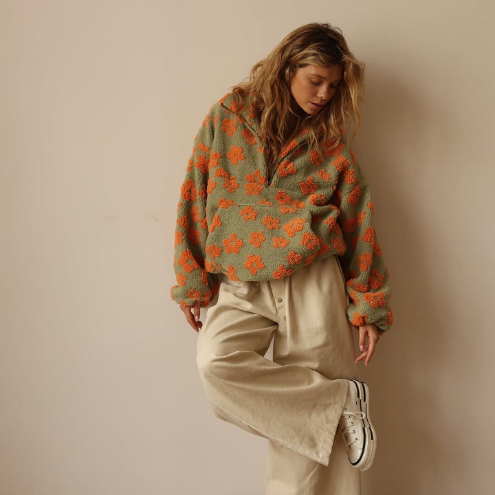 Clemency - Kuscheliger Fleecepullover mit Blumenmuster