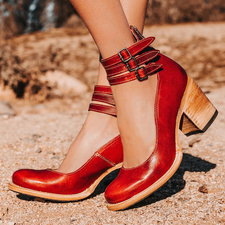 Philomena - Vintage-Leder-Sandaletten mit Knöchelriemen