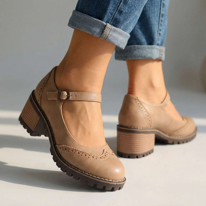 Ilyra - Blockabsatz-Schuhe mit Schnallenriemen