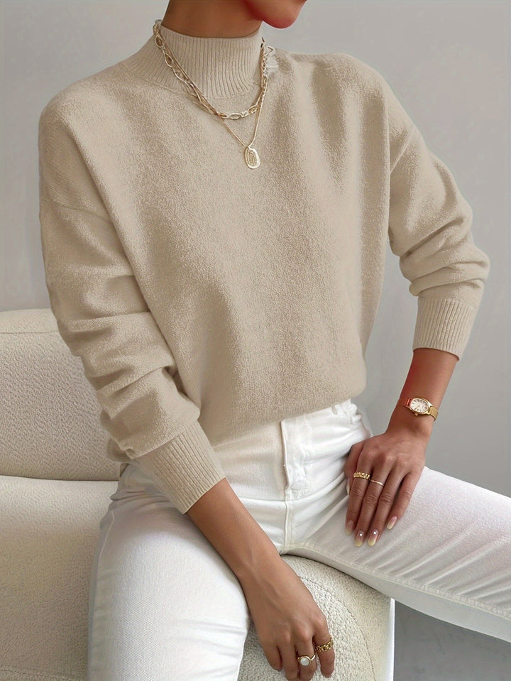 Astra - Locker geschnittener Strickpullover mit Stehkragen