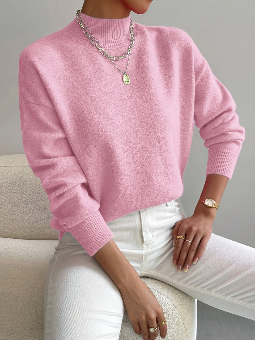 Astra - Locker geschnittener Strickpullover mit Stehkragen