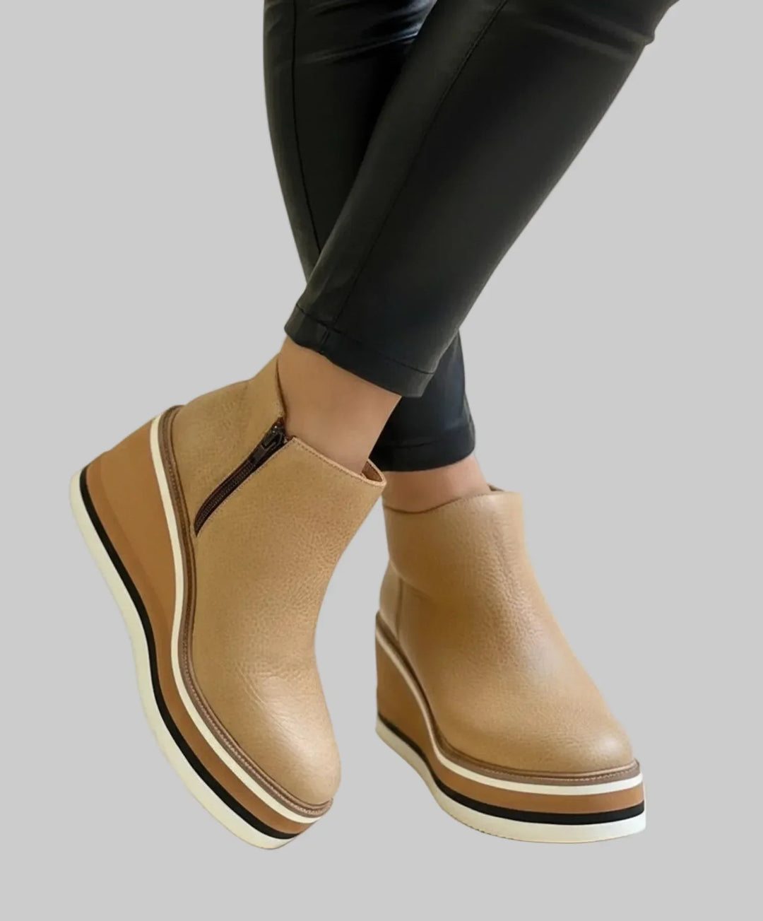 Fayloria - Keilabsatz-Stiefeletten mit Komfort-Passform