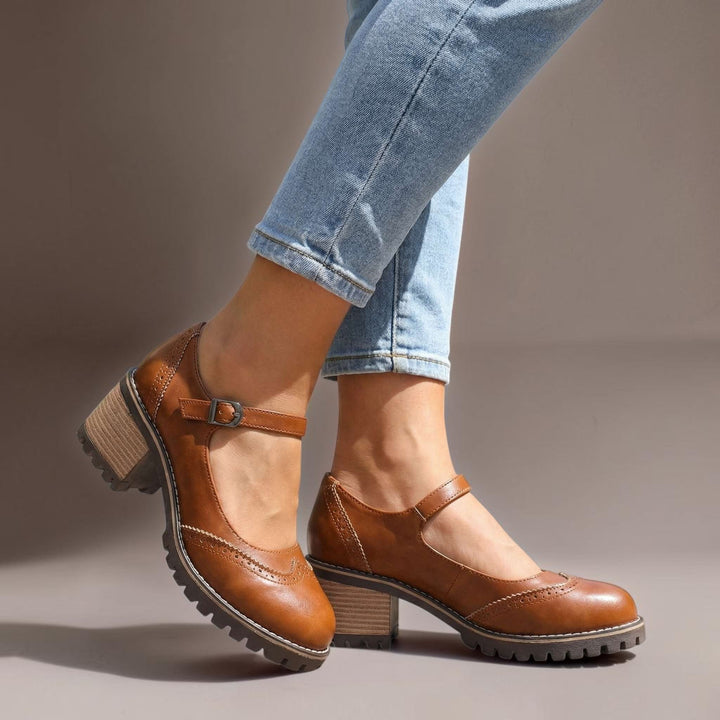 Ilyra - Blockabsatz-Schuhe mit Schnallenriemen